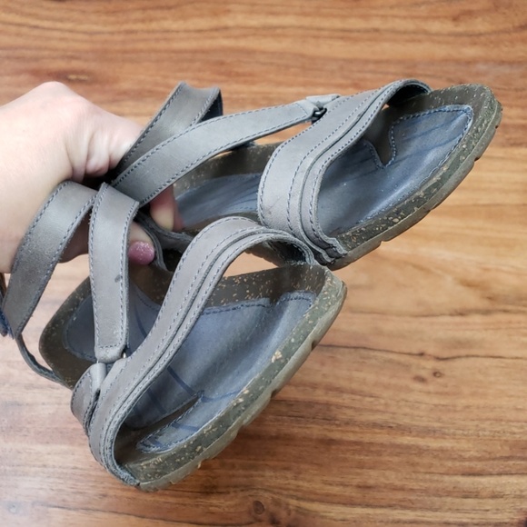☆3/25 Teva Women's Cabrillo Crossover Sandals 7 - Picture 5 of 7
